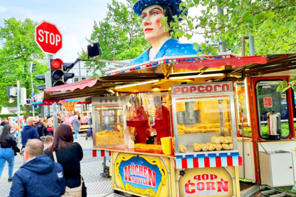 Popcorn_Stand_Vorderansicht_quer_03